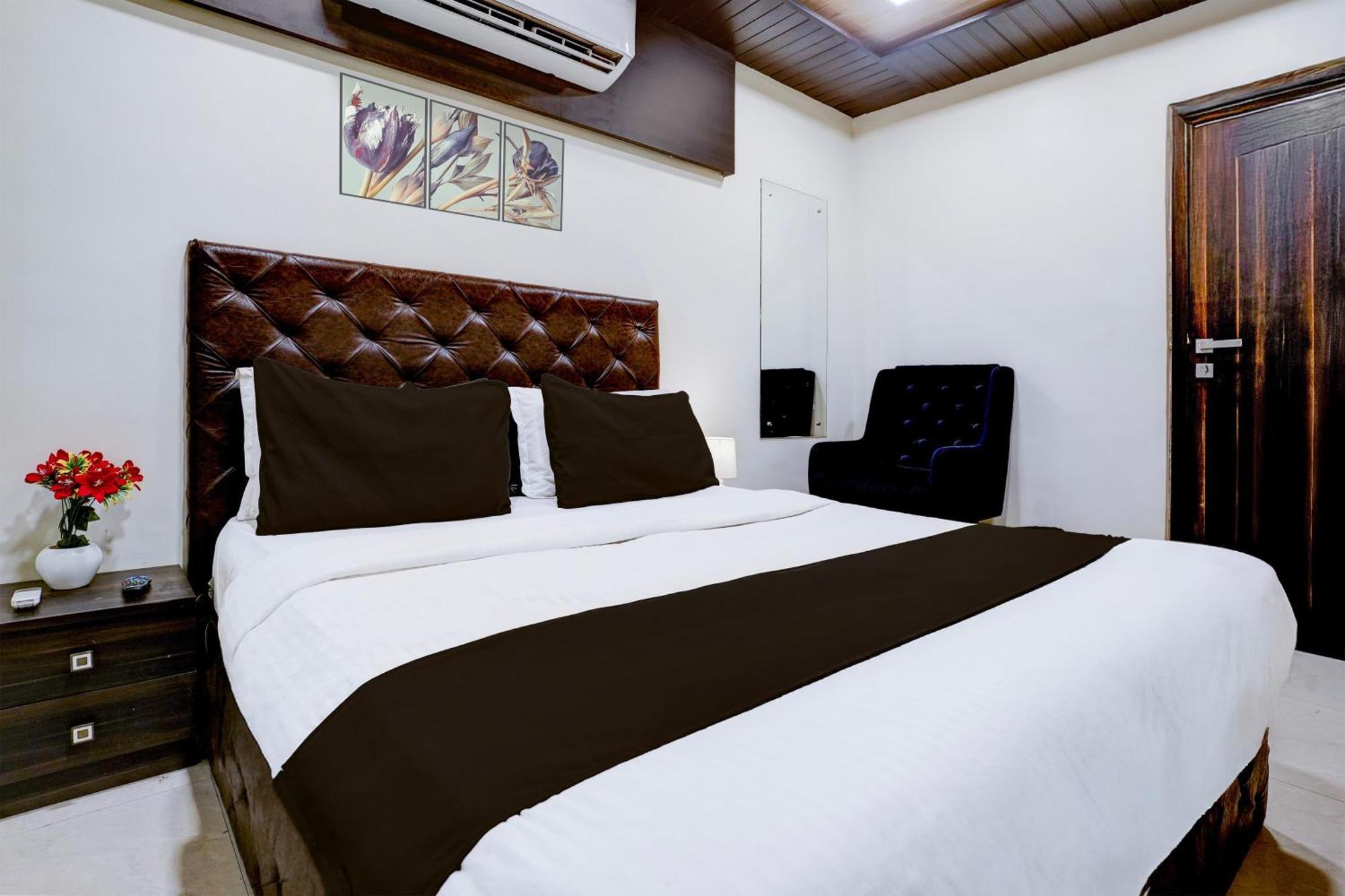Super Collection O Thane Formerly Dove Residency Kolshet Buitenkant foto